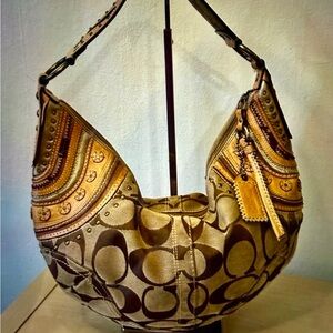 Coach Mia SoHo Hobo Shoulder Bag 10483 2006 Monogram